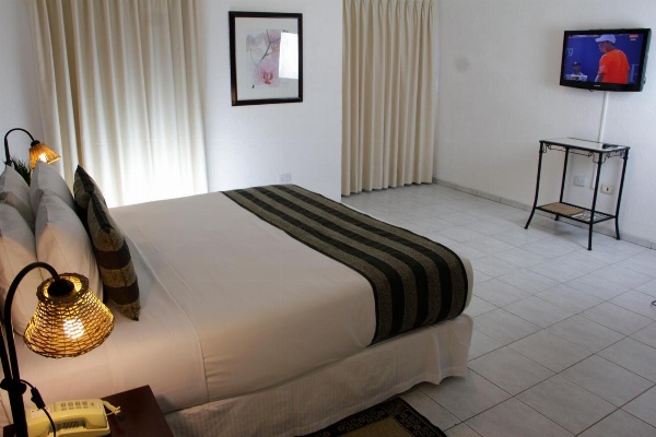 Buganvillas Hotel Suites image 15