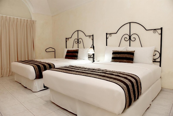 Buganvillas Hotel Suites image 4